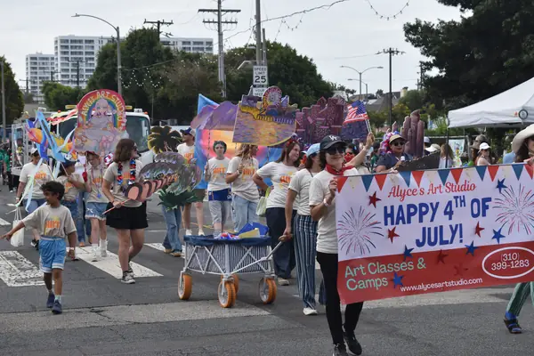 Parade photo