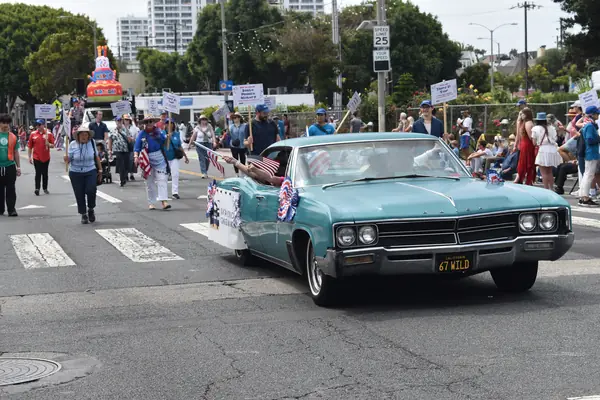 Parade photo