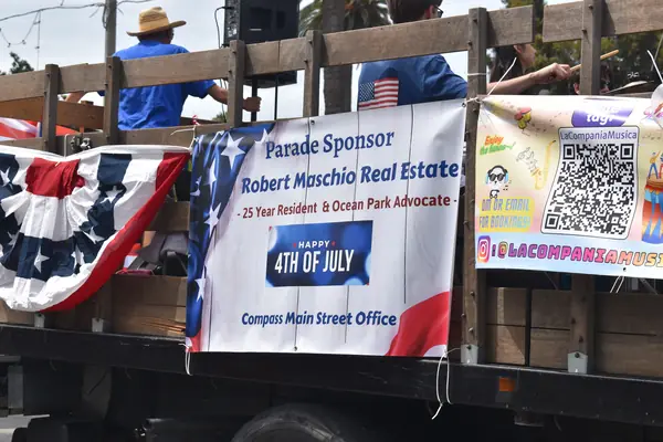 Parade photo